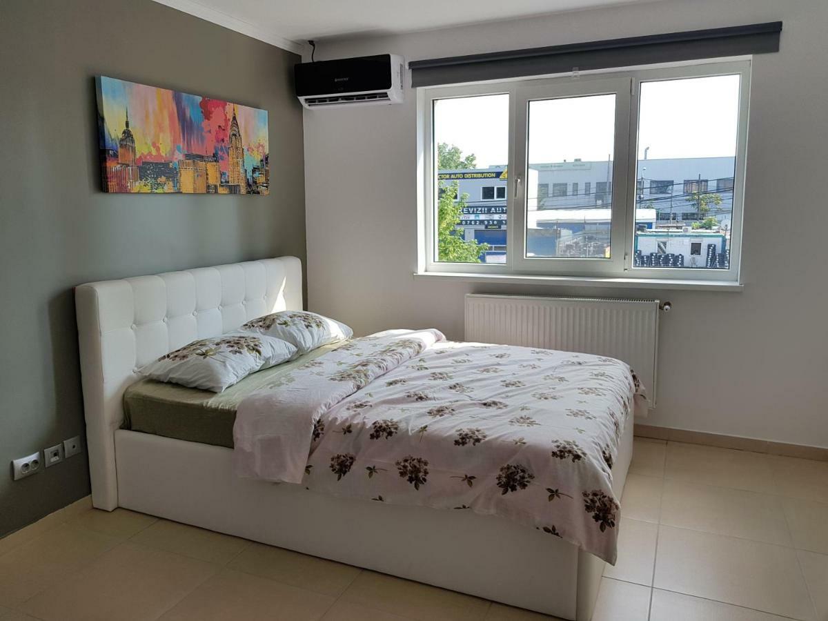 Cozy&Elegant New Studio In Bukarest Kültér fotó